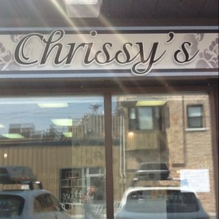 Chrissy's Unisex Hair Salon